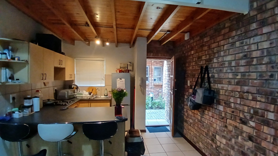 To Let 1 Bedroom Property for Rent in Walmer Eastern Cape